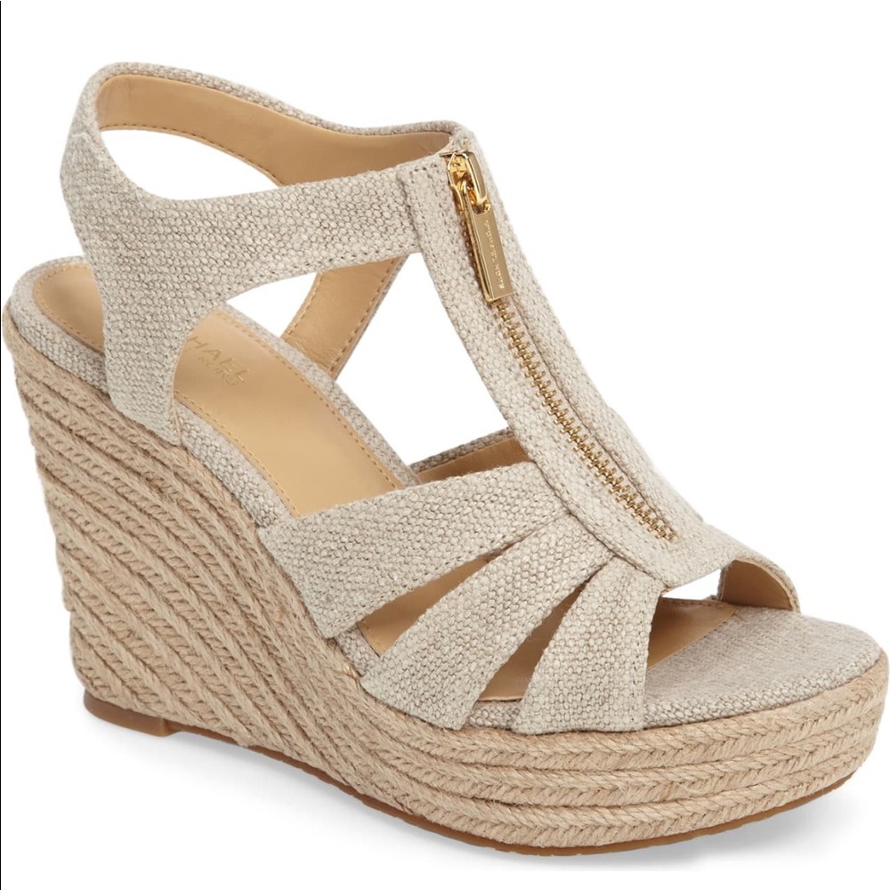 MICHAEL KORS NUDE WEDGES